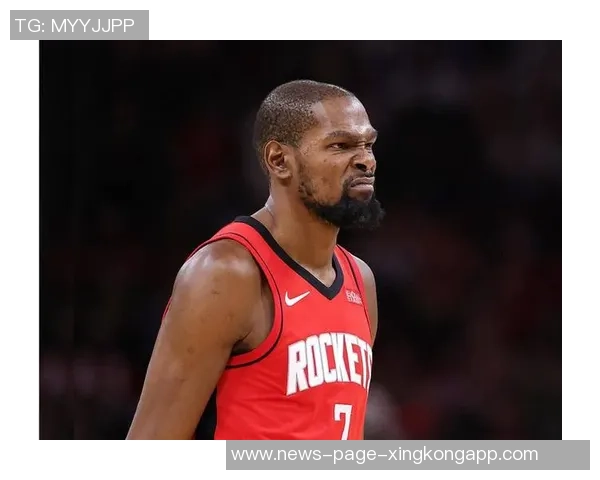 杜兰特赞替补席球员表现关键时刻助力球队逆转胜利